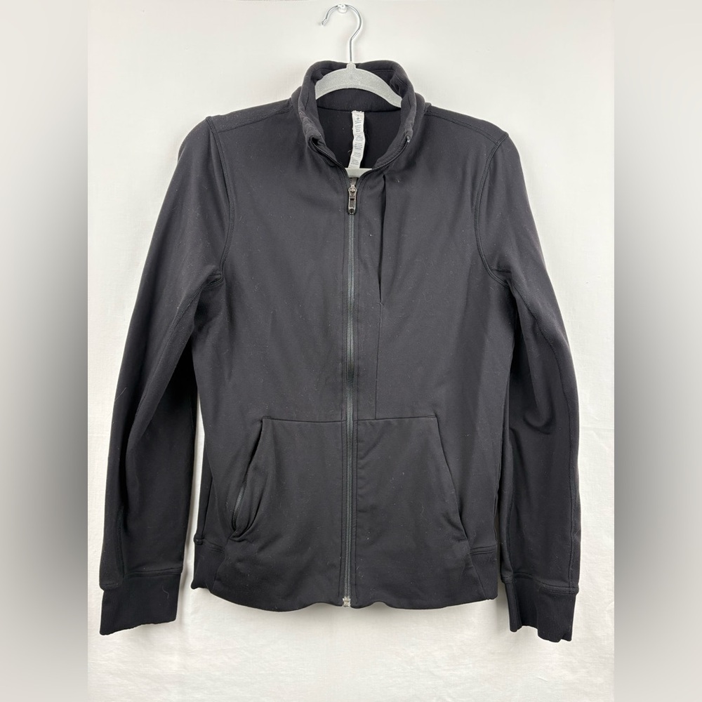 lululemon athletica Lightweight Jacket